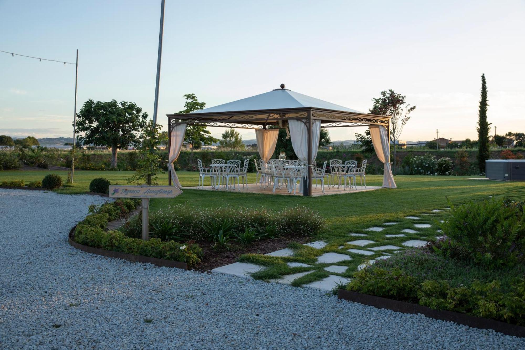 Agriturismo Borgonuovo Rimini Eksteriør billede